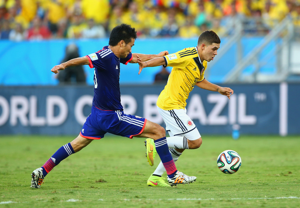 埃斯特旺：安帅在很多方面都帮了我，比赛后还给了我一个拥抱