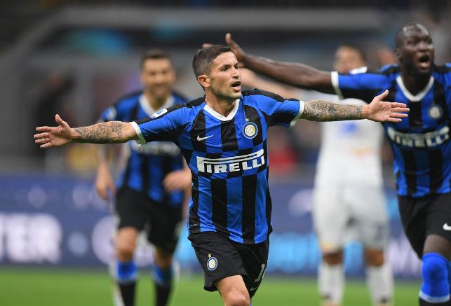 特别的缘分！瓦科与法比奥同年同月同日生，将争夺中超金靴