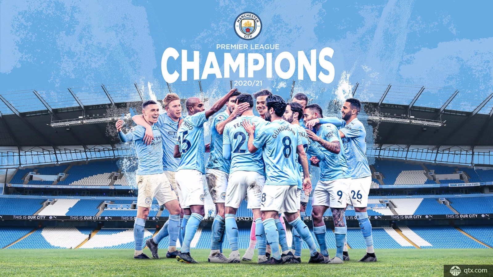 给你修修胡子，瓦科分享自己用剪刀剪克雷桑胡子的照片（瓦科晒照：亲手用剪刀为克雷桑修须）