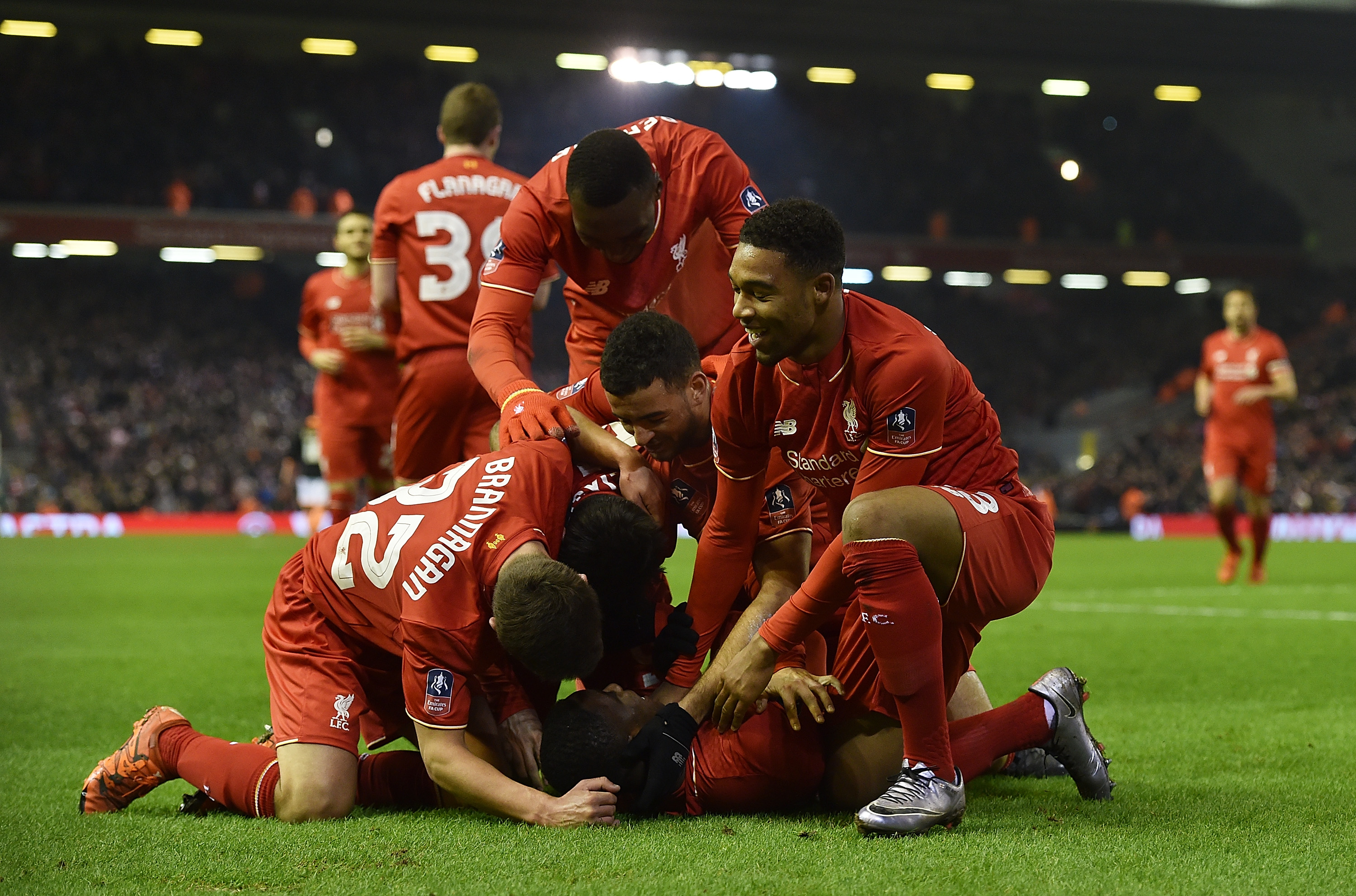 英超俱乐部今夏售出榜：切尔西1.292亿镑第一，红军紧随其后