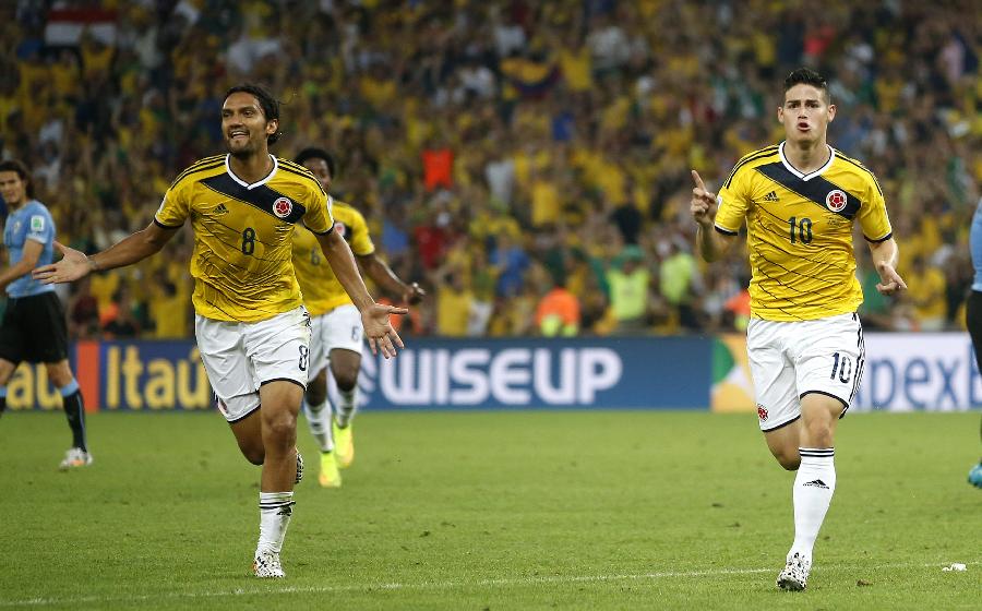 中场核心助攻连续上升，带动全队（中场大脑助攻连涨，盘活全队）