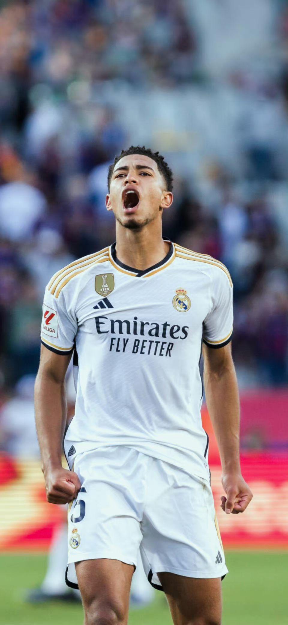 埃弗拉：希望英格兰球迷别再唱足球要回家了，感觉像是诅咒（埃弗拉呼吁英格兰球迷别再唱“足球要回家”，直言这像个诅咒）