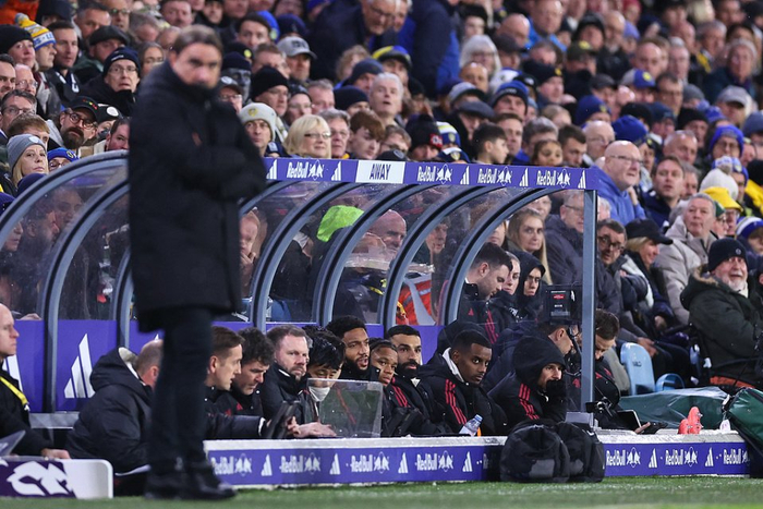 足球欧冠决赛将首次引入AI裁判辅助系统（欧冠决赛将首度启用AI裁判辅助系统）