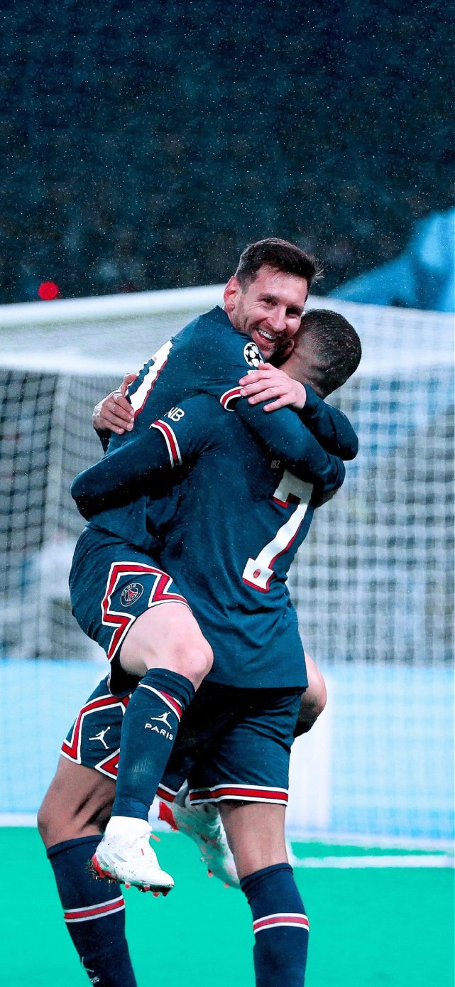 阿莱格里：赢德比是因为门将发挥的运气？门将又不能互换