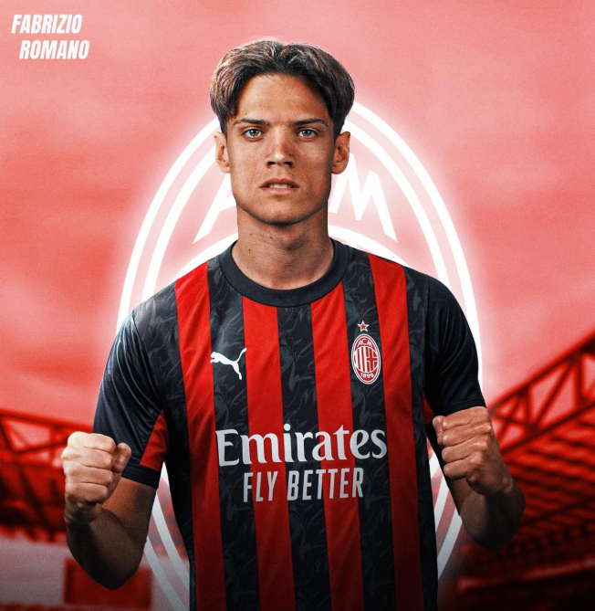 追平切尔西升英超第6！B费2射1传一战造2大神迹，曼联4-1复仇狼队（曼联4-1雪耻狼队升至英超第6追平切尔西！B费双响+助攻缔造两项神迹）