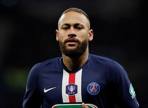 萨拉赫无缘利物浦欧冠名单，斯洛特称俱乐部必须作出回应；此前萨拉赫因未首发炮轰球队（萨拉赫落选利物浦欧冠名单，斯洛特称俱乐部须给出回应；其此前因未获首发公开抨击球队）