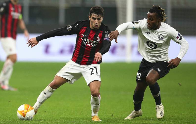 混团世界杯迎焦点战 国乒对上届亚军仍演“零封”（混团世界杯焦点战 国乒横扫上届亚军再度零封）