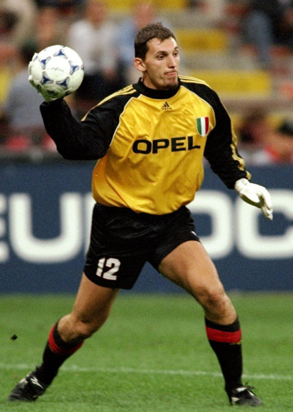 萨里：我们赢米兰是合理的；因西涅就像我儿子，俱乐部会决定