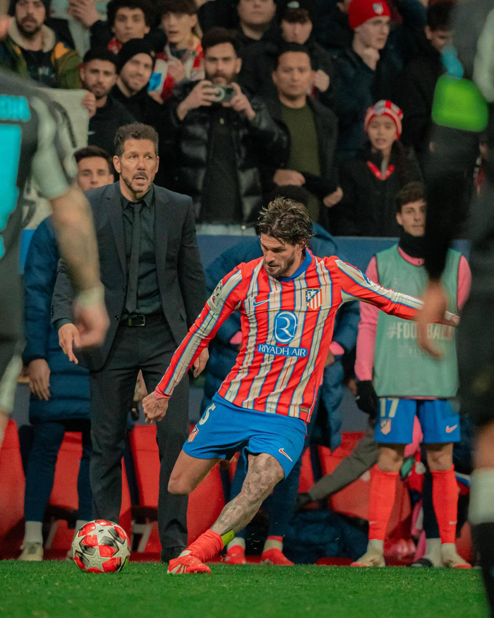 桑德兰主帅：扎卡对阿森纳的了解对我们很重要，他说能有斩获（桑德兰主帅：扎卡熟悉阿森纳对球队至关重要，他认为我们有望取分）