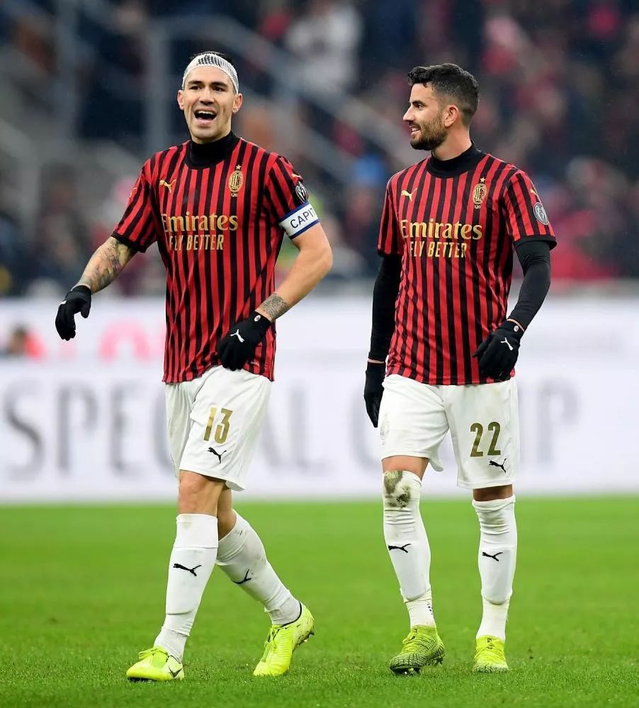 斯基拉：安古伊萨左大腿股二头肌严重撕裂，预计将缺阵40天（斯基拉：安古伊萨左大腿股二头肌重度撕裂，预计缺席约40天）