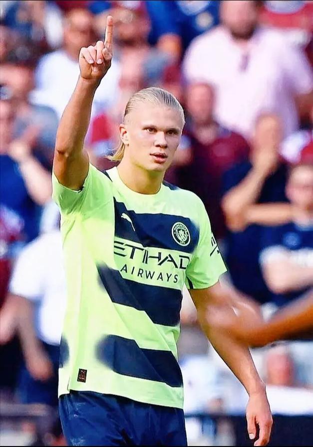 京都外援埃利亚斯：确实讨论过入籍日本，若机会合适我会考虑（京都外援埃利亚斯称曾商谈日本入籍：若时机合适愿考虑）